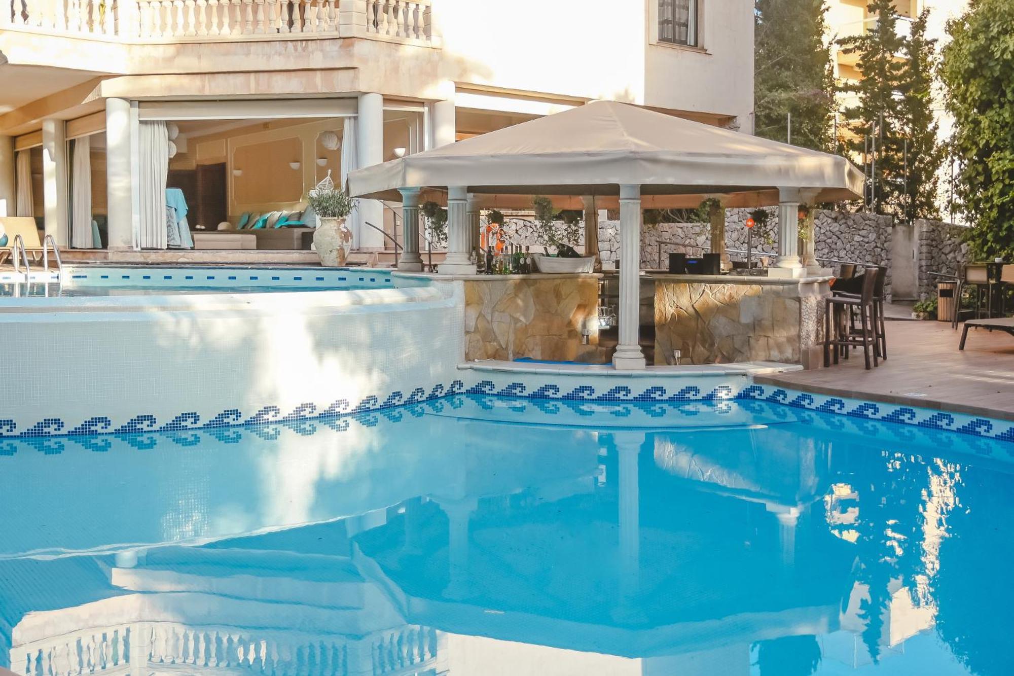 Garden Apart-suites & 5*